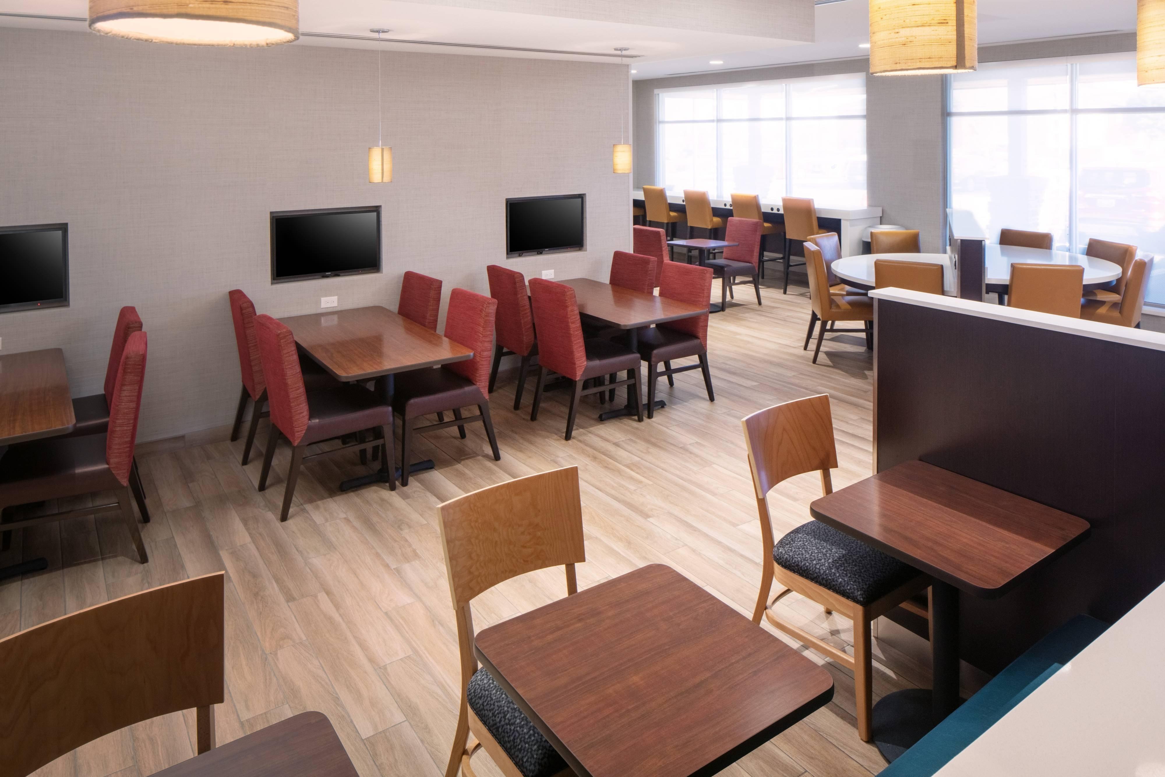 Holiday Inn Express & Suites Midland South I-20 By Ihg Εξωτερικό φωτογραφία