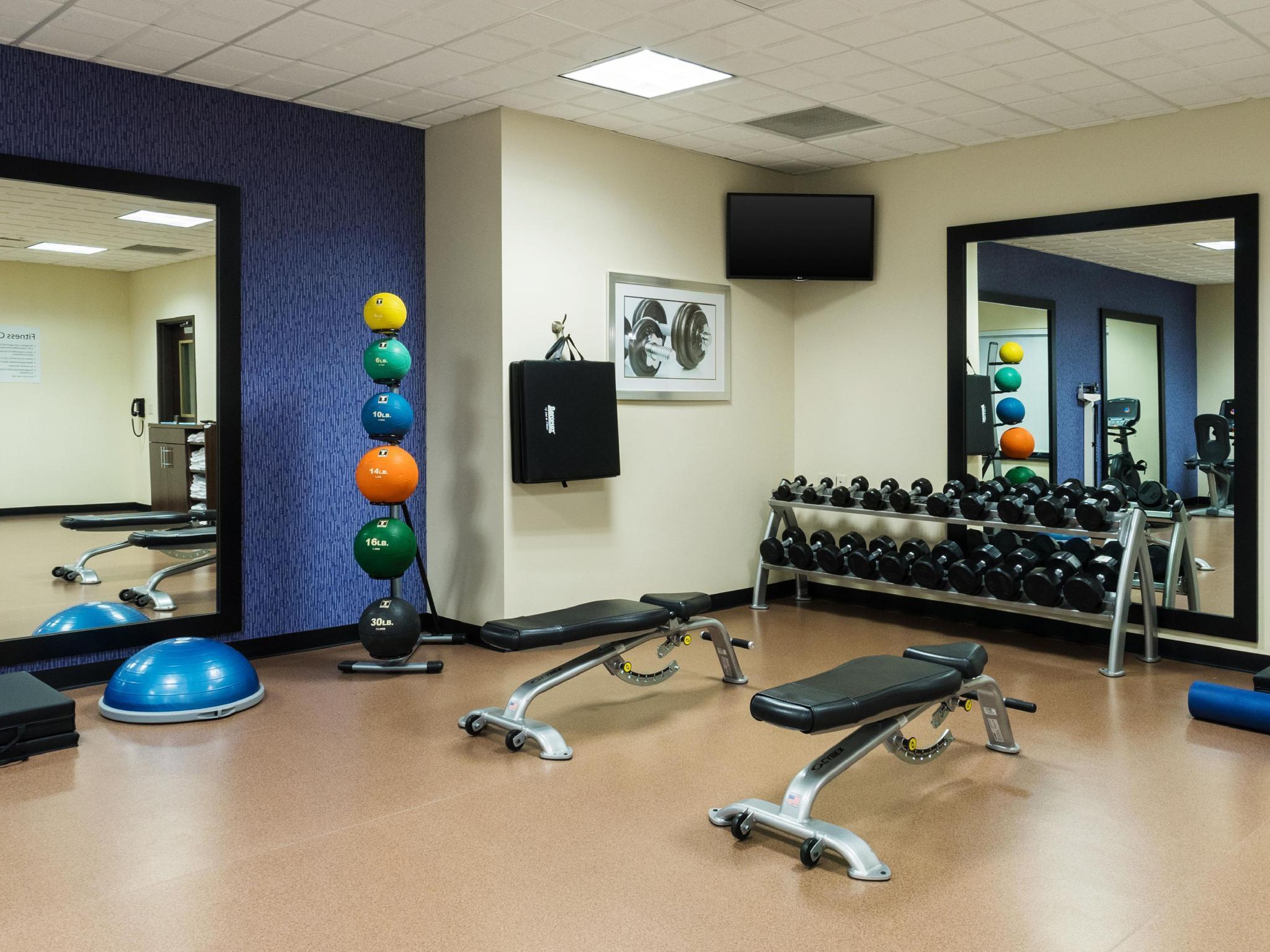 Holiday Inn Express & Suites Midland South I-20 By Ihg Εξωτερικό φωτογραφία