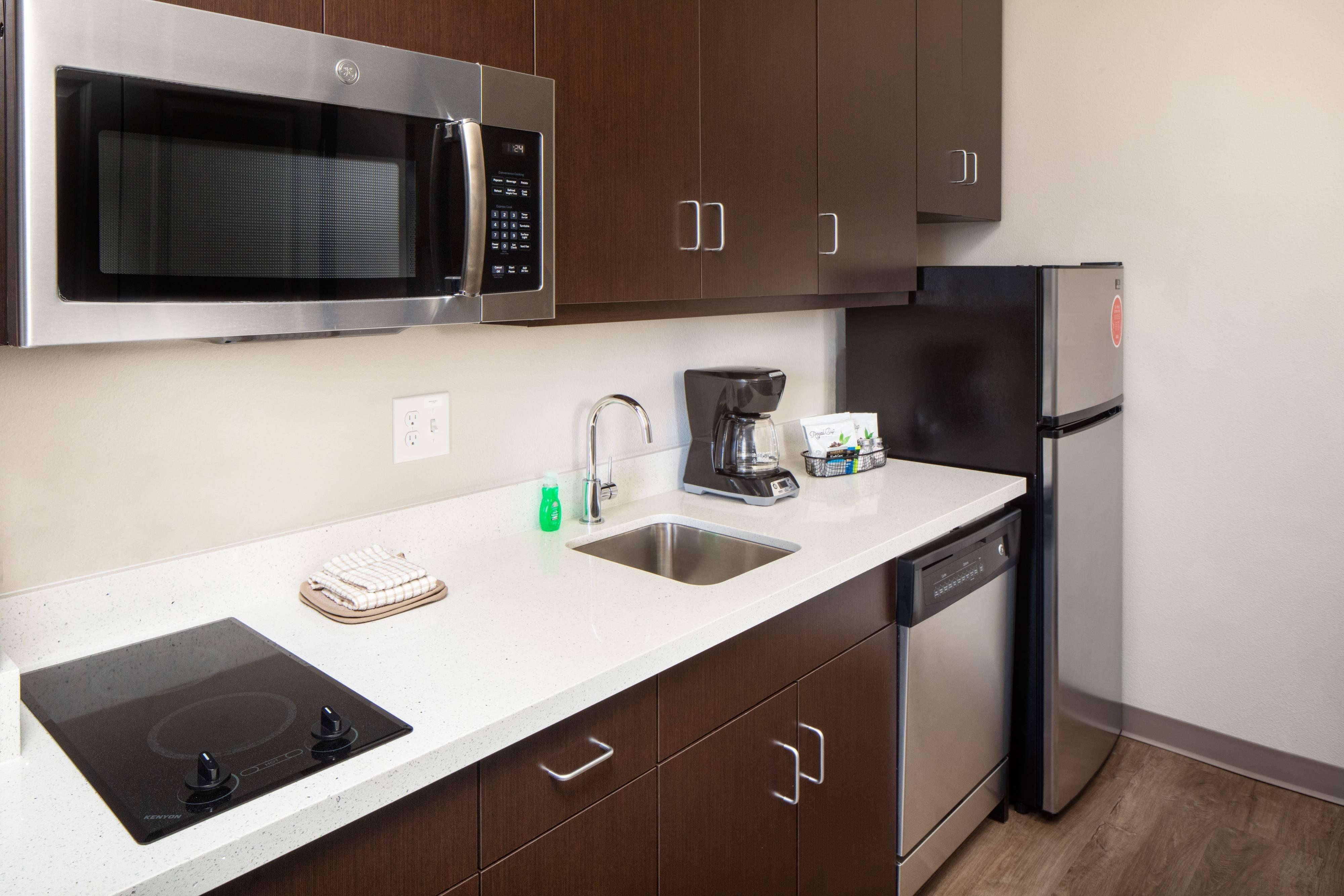 Holiday Inn Express & Suites Midland South I-20 By Ihg Εξωτερικό φωτογραφία